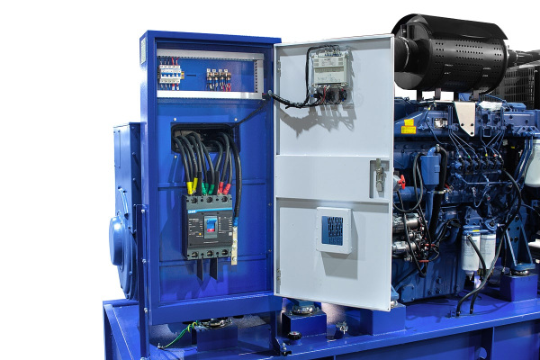 Дизельный генератор ТСС ЭД-500-Т400-1РПМ26 026006 на колесах фото