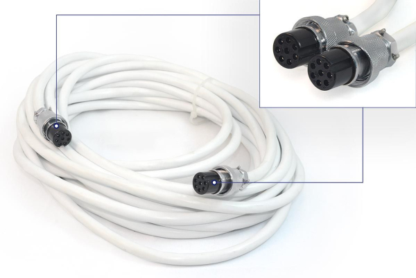 Дизельный генератор ТСС SDG 5000EHA с АВР в кожухе  Дизельный генератор ТСС SDG 5000EHA с АВР в кожухе  фото