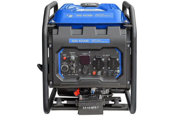 Бензиновый инверторный генератор ТСС SGG 4200Ei для дачи фото