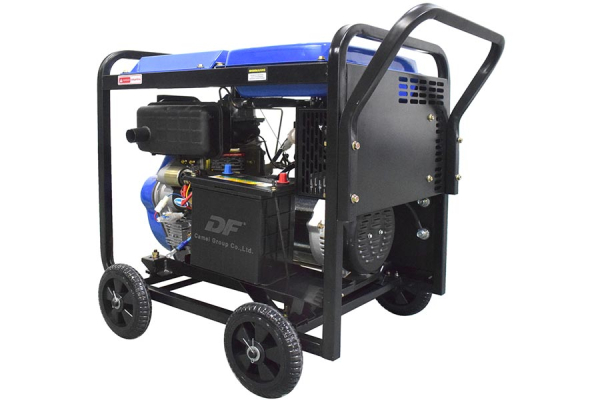 Дизельный сварочный генератор ТСС DGW 7.0/250ED-R3 026497 для газового котла фото