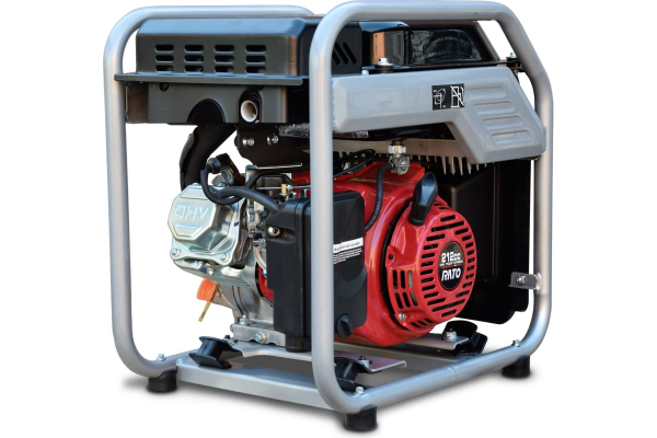 Бензиновый инверторный генератор RATO R3500i для дачи фото