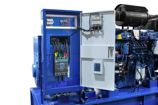 Дизельный генератор ТСС ЭД-500-Т400-1РПМ26 026006 передвижной фото